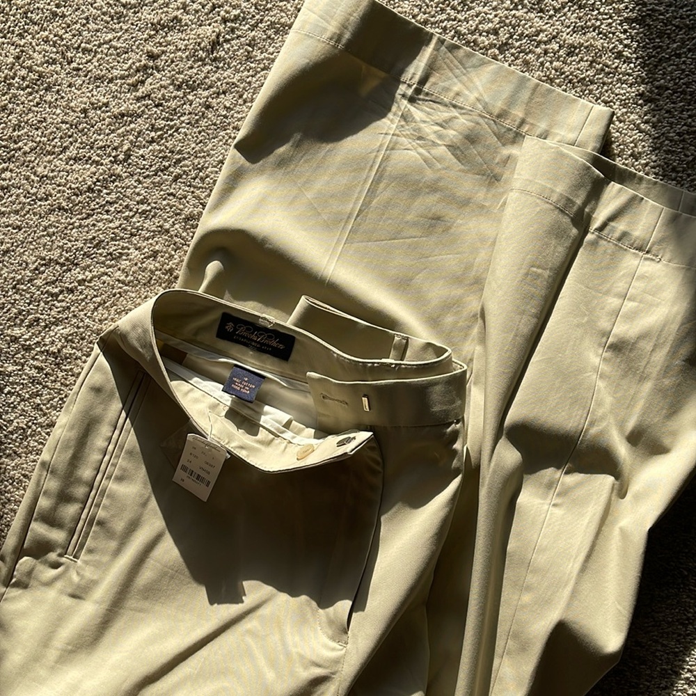 NWT Brooks Brothers pants. Size 10.